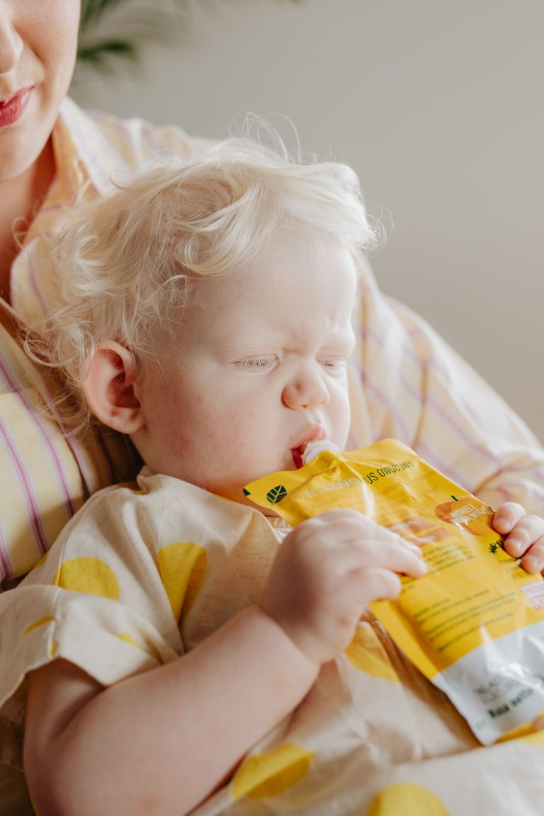 Beyond the Single-Use Squeeze: The Safest Reusable Baby Food Pouches
