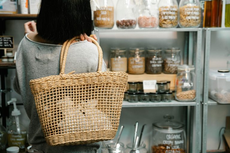 Where to Shop Plastic-Free: The Best Online and In-Store Package-Free Retailers
